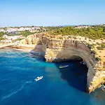 Villa Casa Castelo - Refugio Com Piscina Aquecivel E Bbq Na Gale, Albufeira