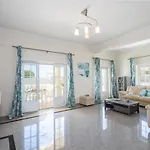Villa Casa Castelo - Refugio Com Piscina Aquecivel E Bbq Na Gale, Albufeira