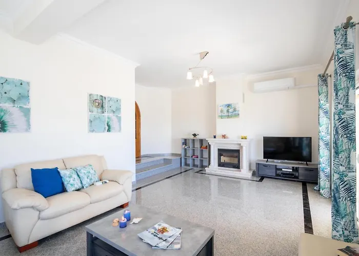 Casa Castelo By Algarve Vacation Villa